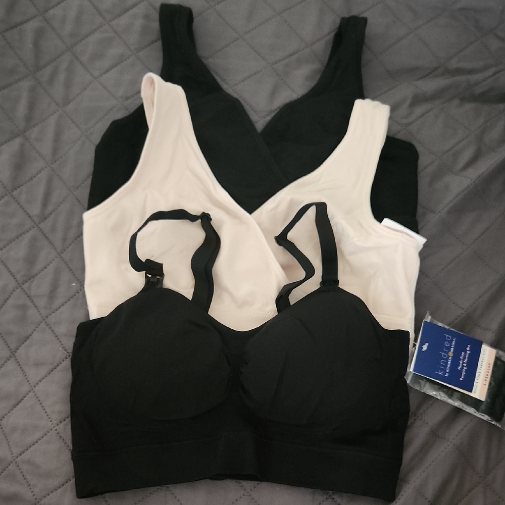 Kindred Bravely Black nursing and pumping bra